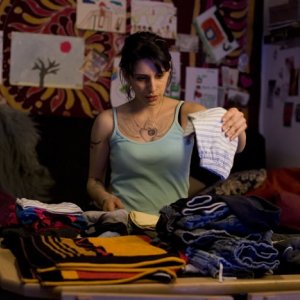 Maryam Zaree interpreta Pelin in Abgebrannt