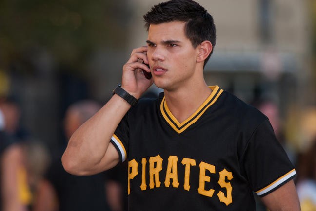 Taylor Lautner In Abduction 215731