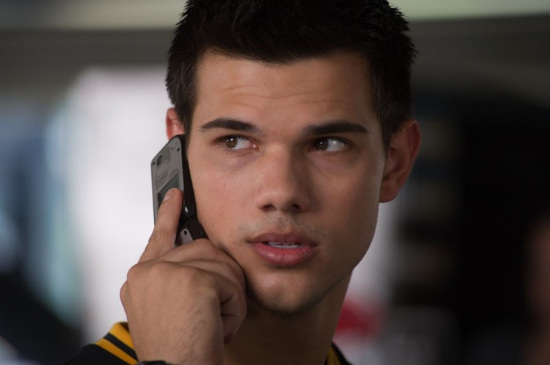Taylor Lautner Nell Action Thriller Abduction 215745
