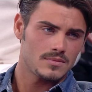 Francesco Monte durante una puntata di Uomini e Donne