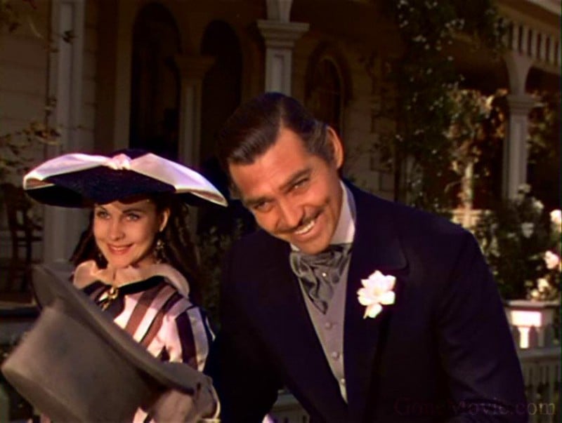 Clark Gable con Vivien Leigh in una scena del colossal Via col vento