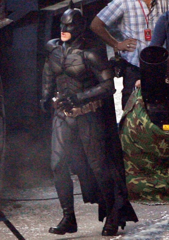 The Dark Knight Rises Christian Bale Sul Set Con Il Costume Di Batman 215965