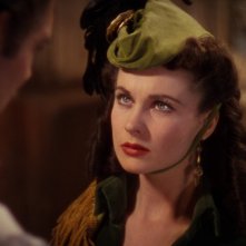 Vivien Leigh in una sequenza del film Via col vento (1939)