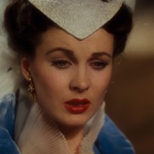 Vivien Leigh interpreta Rossella O'Hara in una scena di Via col vento