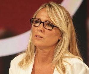 Chi l'ha visto? - Federica Sciarelli durante il programma