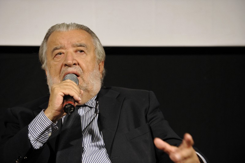 Pupi Avati in primo piano