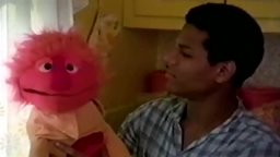 Trailer - Being Elmo: A Puppeteer's Journey