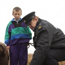 Brendan Gleeson in una divertentissima scena di Un poliziotto da happy hour