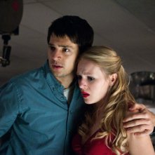 Final Destination 5: Emma Bell e Nicholas D'Agosto nei panni di Molly e Sam in una scena del film