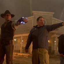 Cowboys & Aliens: Daniel Craig insieme a Jon Favreau sul set del film