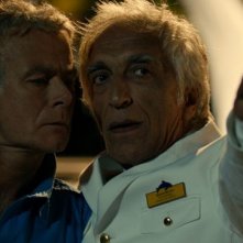 Bienvenue à bord (Benvenuti a bordo) Franck Dubosc e Gérard Darmon in una scena della commedia francese