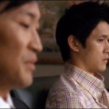 Harry Shum jr. in una scena dell'episodio di Glee Asian F