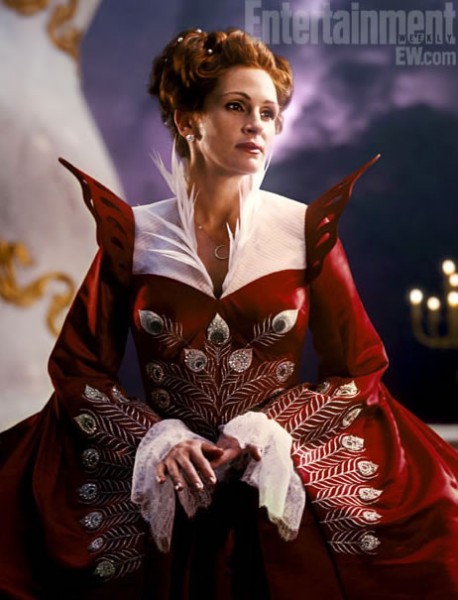 Julia Roberts In Snow White And The Huntsman 217271