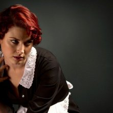 Alexandra Breckenridge è la versione giovane e sexy della governante Moira in American Horror Story
