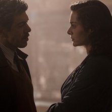 Pierfrancesco Favino e Raffaella Rea in una scena della fiction Rai Il Generale Della Rovere