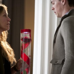 Frances McDormand in una scena del film This Must Be the Place insieme a Seth Adkins