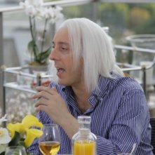 Massimo Ceccherini in una scena di Matrimonio a Parigi