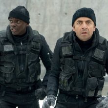 Rowan Atkinson e Daniel Kaluuya in una freddissima scena Johnny English: La Rinascita