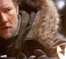 La Cosa: Joel Edgerton nei panni di Sam Carter in una scena del film