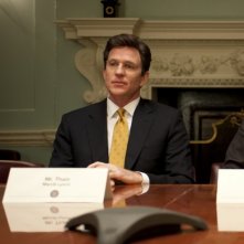 Matthew Modine in una scena tratta da Too big to fail - Il crollo dei giganti