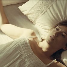 Mientras Duermas: Marta Etura  in una immagine del thriller di Balaguerò