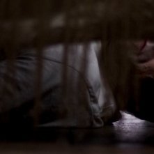 Sleep Tight: Luis Tosar in una scena del film