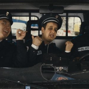 Beur sur la ville: Booder (al centro) in una scena