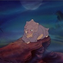 Cera in una scena del film d'animazione Alla ricerca della valle incantata