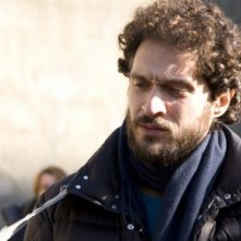 Claudio Santamaria è Pino Masi sul set de I primi della lista