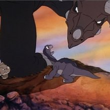 Piedino e Cera in una scena del film d'animazione Alla ricerca della valle incantata