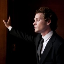 Anton Yelchin nei panni di Jacob in una scena del dramma romantico Like Crazy