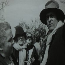 Laura Betti insieme a Bernardo Bertolucci in una scena tratta dal documentario La passione di Laura