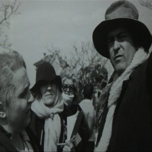 Laura Betti insieme a Bernardo Bertolucci in una scena tratta dal documentario La passione di Laura