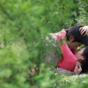 Love for life: una scena d'amore tra Zhang Ziyi e Aaron Kwok tratta dal film