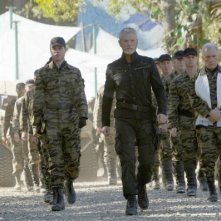 Terra Nova Stephen Lang In Una Scena Dell Episodio Bylaw 218846