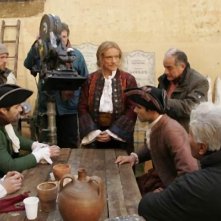 Il set del film La meravigliosa avventura di Antonio Franconi, Massimo Ranieri e Luca Verdone si preparano al ciak