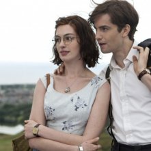 Jim Sturgess e Anne Hathaway nei panni di Dexter e Emma nel romantico One Day