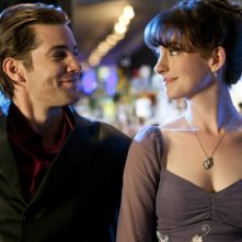 Jim Sturgess insieme ad Anne Hathaway nel romantico One Day