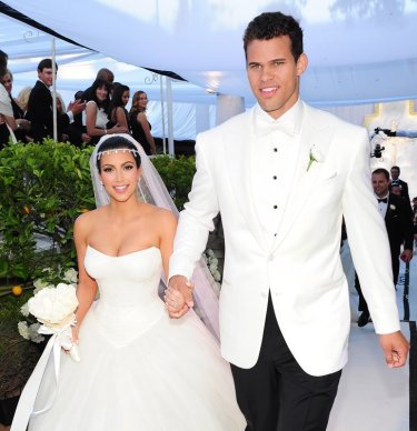 Kim's Fairytale Wedding: A Kardashian Event - Kim Kardashian con Kris Humphries nel giorno del loro matrimonio