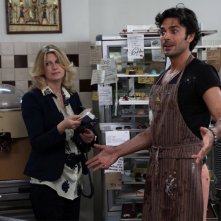 Angela Finocchiaro insieme a Luca Argentero in un'immagine di Lezioni di cioccolato 2