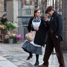 La voz dormida: Maria Leon e Marc Plotet in una sequenza del film