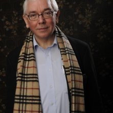 Terence Davies, regista di The deep blue sea in una foto promozionale