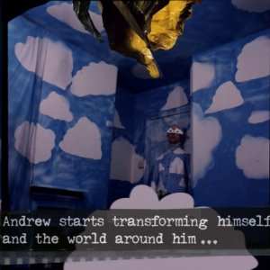 The british guide to showing off, una scena che ritrae la stanza delle nuvole di Andrew Logan