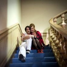 Marco Foschi insieme ad Elisabetta De Palo sul set del film I soliti idioti