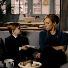 Maurice Cole protagonista del film Foster in una scena del film con Toni Collette