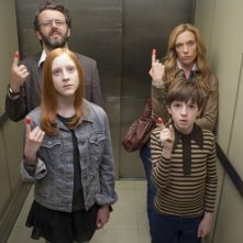 Jesus Henry Christ: Toni Collette, Michael Sheen, Samantha Weinstein e Jason Spevack in una scena del film