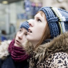 Nina Rodriguez insieme a Julie-Marie Parmentier, sono le giovani protagoniste di No et moi
