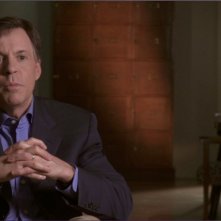 Catching Hell: un'immagine di Steve Bartman, tifoso dei Chicago Cubs che causò la sconfitta della squadra durante i playoff del 2003 afferrando la palla