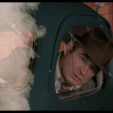 Bob Hoskins in una sequenza del film Chi ha incastrato Roger Rabbit?