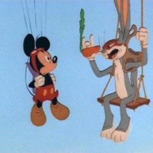 Chi ha incastrato Roger Rabbit?: Topolino e Bugs Bunny in una scena del film 